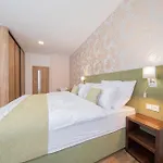 Erlenuv Dvur 3* Skorosice