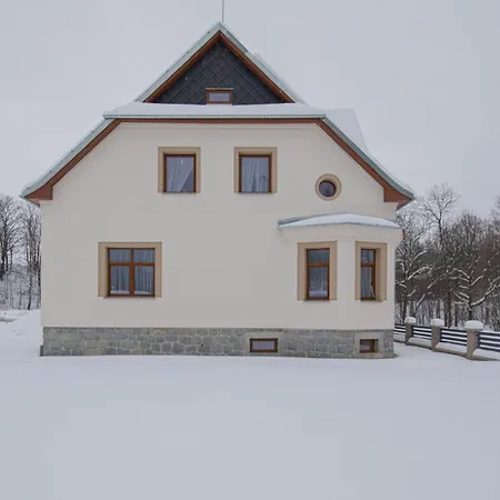 Erlenuv Dvur Skorosice