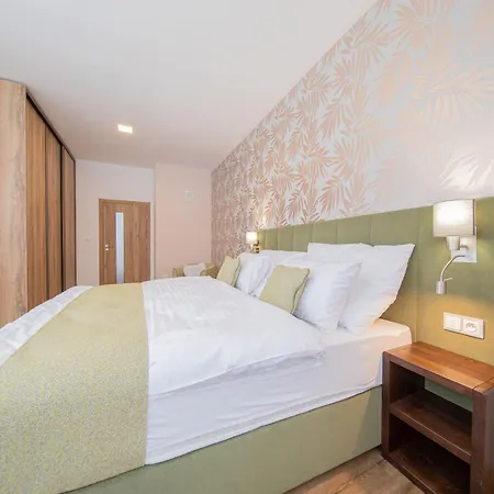 Erlenuv Dvur 3* Skorosice